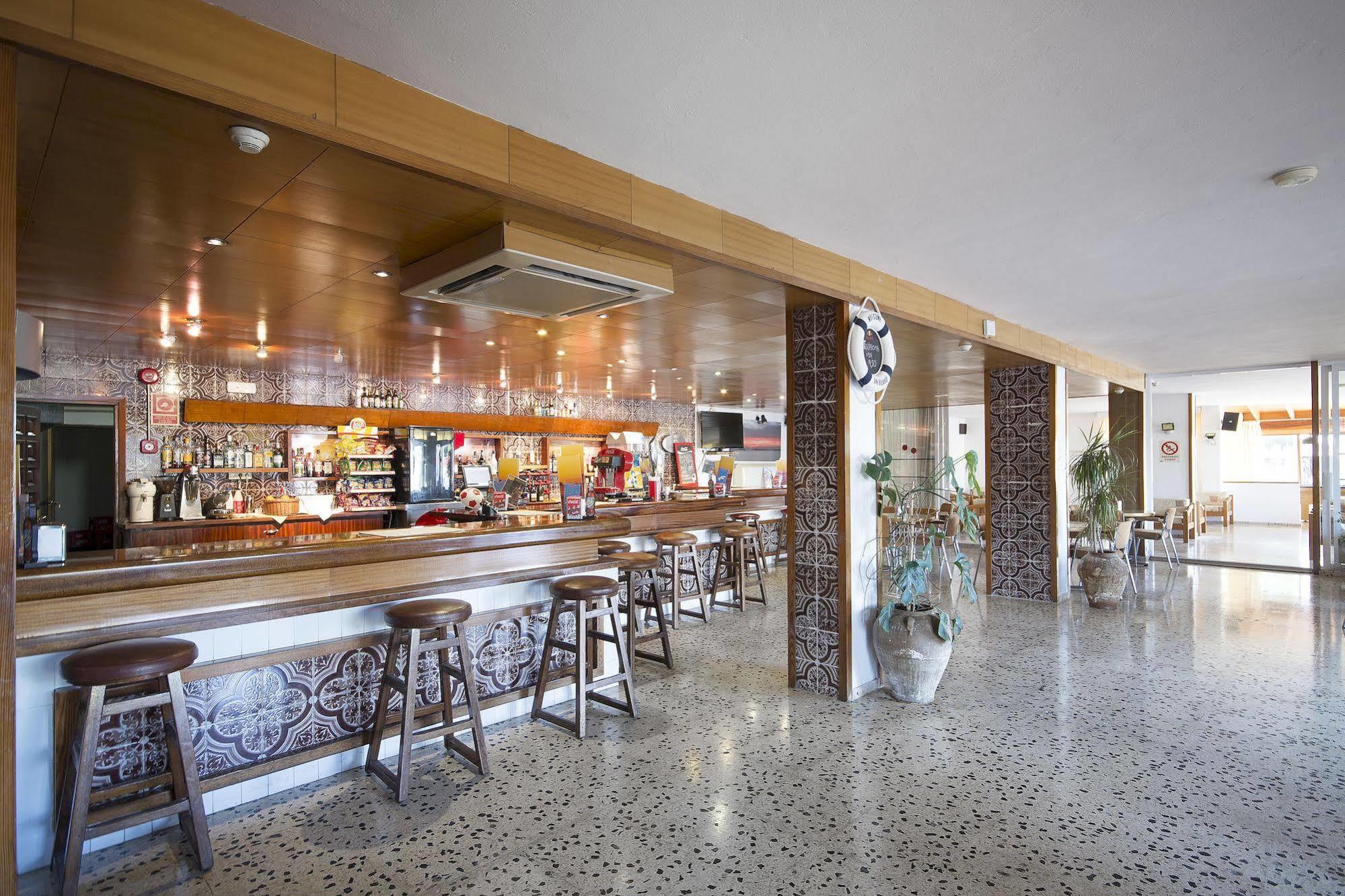 Hotel Abrat San Antonio  Luaran gambar